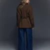 Blazer avec boucle dans le dos – Vestes et trenchs Blazer avec boucle dans le dos – Vestes et trenchs