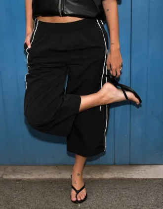 Capri technique avec cordons de serrage – Pantalons