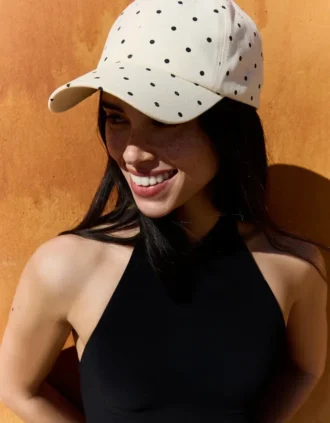 Casquette à pois