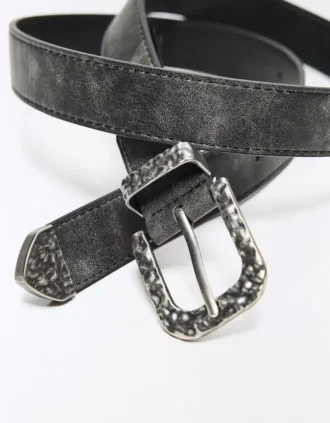 ceinture boucle martele accessoires 2 330x423 - Ceinture &agrave; boucle martel&eacute;e - Accessoires