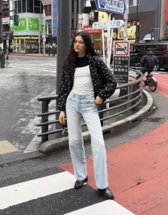 Jean droit à taille haute et jambes Wide Leg – Pantalon