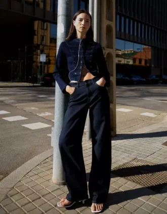 Jean droit à taille haute et jambes Wide Leg – Pantalons – Femmes