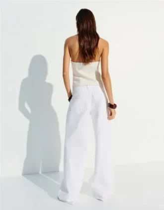 Jeans à jambes larges – Pantalons