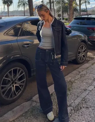 Jeans sans coutures à taille haute et jambes Wide Leg avec poches – Pantalons – Femmes Jeans sans coutures à taille haute et jambes Wide Leg avec poches – Pantalons – Femmes