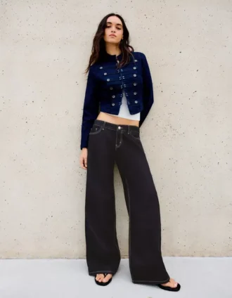 Jeans à taille basse et jambes larges – Pantalon