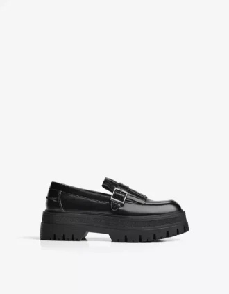 Mocassins à semelle épaisse avec boucle – Chaussures élégantes