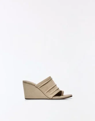 Mules à talons compensés
