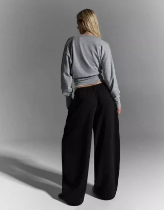Pantalon bouffant en peluche avec cordons – Pantalons – Femmes