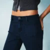 Pantalon évasé avec rabats de poches – Pantalon