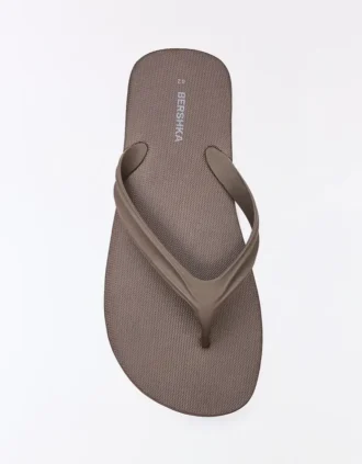 Sandales tongs basiques