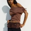 T-shirt asymétrique – Tops et bodys T-shirt asymétrique – Tops et bodys