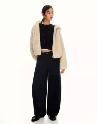 Veste à capuche en fausse fourrure – Vestes et trenchs