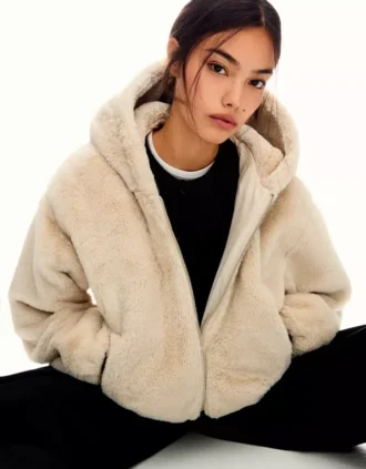 Veste à capuche en fausse fourrure – Vestes et trenchs